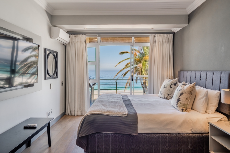 3 Bedroom Property for Sale in Camps Bay Western Cape